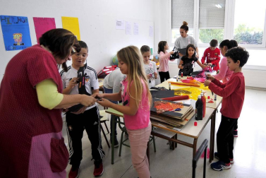Alumnado del Colegio Público Urraca Reina de Artajona.