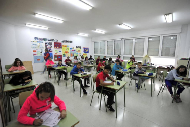 Alumnado del Colegio Público Urraca Reina de Artajona.