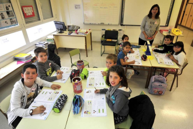 Alumnado del Colegio Público Urraca Reina de Artajona.
