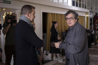 Imágenes del rodaje de 'Los asesinatos de Goya' se rodó este miércoles en el Hotel Tres Reyes de Pamplona a las órdenes con Maribel Verdú y Aura Garrido como protagonistas.