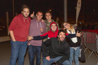 El sábado 27 de octubre el interior del pabellón Navarra Arena se convirtió, gracias a una estructura de más de 40 toneladas, en el lugar perfecto para disfrutar de la modalidad freestyle de motorismo. El espectáculo Mini Lurauto X Gravity hizo vibrar a los asistentes al evento que pudieron disfrutar, entre otros pilotos, de los saltos del campeón del mundo Tom Pagès.