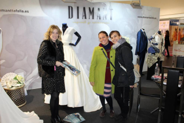 Del 26 al 28 de octubre, Baluarte acogió la feria Navarra Wedding Weekend 2018. Un espacio en el que más de 50 marcas expusieron sus novedades en productos y servicios como impresión, restauración, moda, floristería, fotografía y vídeo, etc. Además de los stands, los asistentes pudieron disfrutar de desfiles, charlas o shows de peluquería.