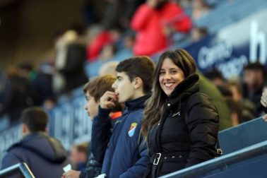 Imágenes del búscate en la grada del Osasuna-Málaga.
