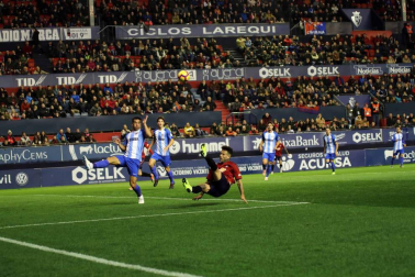 Imágenes del partido disputado en El Sadar entre Osasuna y Málaga el 3 de noviembre de 2018.