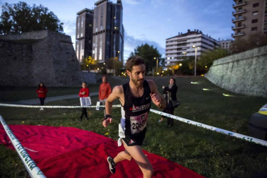 Todas las imágenes de la Carrera de las Murallas, celebrada en Pamplona este sábado, 3 de noviembre