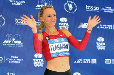La atleta keniana Mary Keitany ganó este domingo por cuarta vez el maratón de Nueva York, donde había encadenado tres victorias seguidas entre 2014 y 2016, mientras que en hombres el etíope Lelisa Desisa se estrenó como campeón.