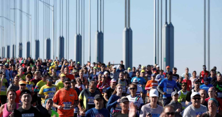 La atleta keniana Mary Keitany ganó este domingo por cuarta vez el maratón de Nueva York, donde había encadenado tres victorias seguidas entre 2014 y 2016, mientras que en hombres el etíope Lelisa Desisa se estrenó como campeón.