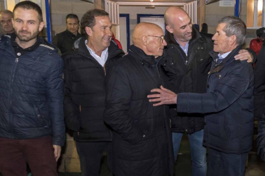 Los dos continúan en la parte baja de la clasificación tras el reparto de puntos en Merkatondoa