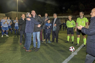 Los dos continúan en la parte baja de la clasificación tras el reparto de puntos en Merkatondoa