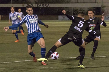 Los dos continúan en la parte baja de la clasificación tras el reparto de puntos en Merkatondoa