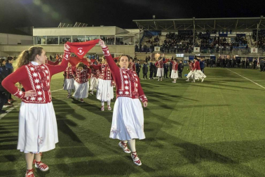 Los dos continúan en la parte baja de la clasificación tras el reparto de puntos en Merkatondoa