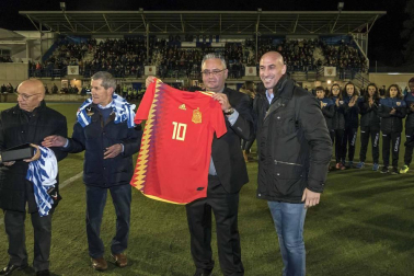 Los dos continúan en la parte baja de la clasificación tras el reparto de puntos en Merkatondoa