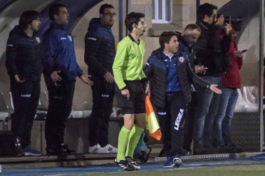 Los dos continúan en la parte baja de la clasificación tras el reparto de puntos en Merkatondoa