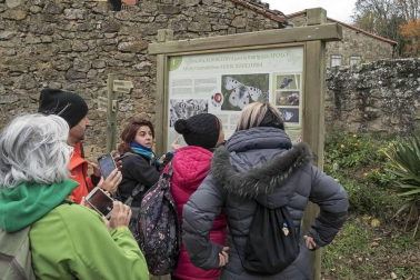 Inauguración de la microrreserva de mariposas 'el Inauguración de la microrreserva de mariposas 'El león dormido', en Lapoblacióndormido', en Lapoblación
