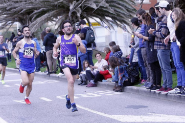 Imágenes de la carrera celebrada este domingo, 11 de noviembre.