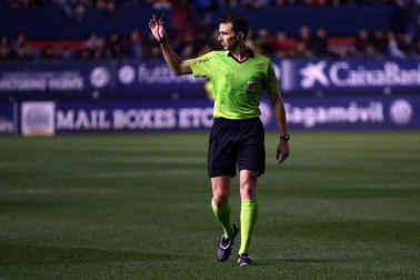 Imágenes del partido disputado en El Sadar entre Osasuna y Tenerife el 17 de noviembre de 2018.