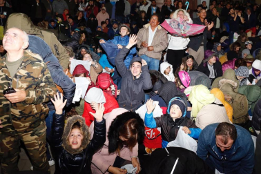 Lanzamiento de nueces en las fiestas de la Virgen de la Peña de Fustiñana