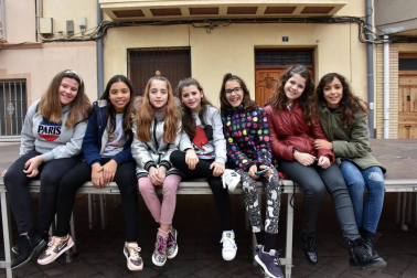 El sábado 17 de noviembre, a las doce del mediodía, se lanzó el cohete anunciador de las fiestas de la Virgen de la Peña de Fustiñana desde el balcón de la Casa de la Villa. Al acto acudieron cuadrillas y familias, que disfrutaron del ambiente festivo y de la posterior ronda por las calles de la localidad de la mano de la charanga local. La programación festiva se prolongó hasta el martes 20 de noviembre.