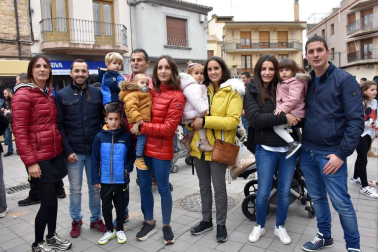 El sábado 17 de noviembre, a las doce del mediodía, se lanzó el cohete anunciador de las fiestas de la Virgen de la Peña de Fustiñana desde el balcón de la Casa de la Villa. Al acto acudieron cuadrillas y familias, que disfrutaron del ambiente festivo y de la posterior ronda por las calles de la localidad de la mano de la charanga local. La programación festiva se prolongó hasta el martes 20 de noviembre.