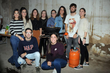 Los arguedanos celebraron el 16 y 17 de noviembre sus Fiestas de Invierno. Uno de los actos más exitosos fue el concurso de migas y postres, al que siguió una comida popular que se celebró en el Casino. Tras el evento gastronómico las cuadrillas disfrutaron con una sesión de música con DJ.