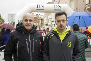 El popular cross 'Vuelta al plantío' de San Adrián celebró el domingo 18 de noviembre su edición número doce. El evento deportivo, que tuvo salida y meta en el ayuntamiento local, contó con pruebas para todas las categorías y el aliciente de poder colaborar con el Banco de Alimentos.