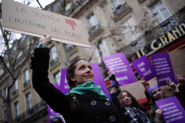 Ciudades de todo el mundo se han manifestado en el Día Internacional para la Eliminación de la Violencia contra las Mujeres