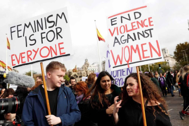 Ciudades de todo el mundo se han manifestado en el Día Internacional para la Eliminación de la Violencia contra las Mujeres