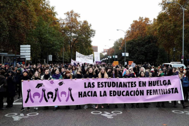 Ciudades de todo el mundo se han manifestado en el Día Internacional para la Eliminación de la Violencia contra las Mujeres