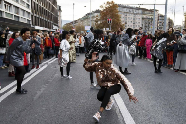 Ciudades de todo el mundo se han manifestado en el Día Internacional para la Eliminación de la Violencia contra las Mujeres