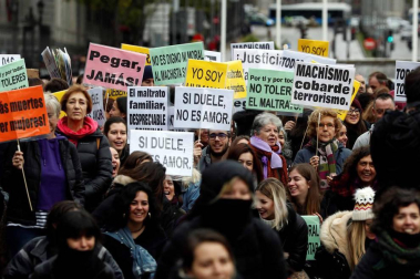Ciudades de todo el mundo se han manifestado en el Día Internacional para la Eliminación de la Violencia contra las Mujeres
