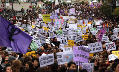 Ciudades de todo el mundo se han manifestado en el Día Internacional para la Eliminación de la Violencia contra las Mujeres