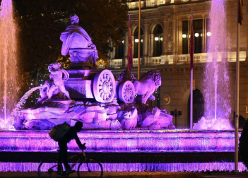Ciudades de todo el mundo se han manifestado en el Día Internacional para la Eliminación de la Violencia contra las Mujeres