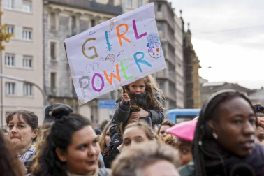 Ciudades de todo el mundo se han manifestado en el Día Internacional para la Eliminación de la Violencia contra las Mujeres
