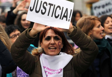 Ciudades de todo el mundo se han manifestado en el Día Internacional para la Eliminación de la Violencia contra las Mujeres