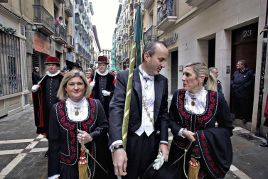 La festividad de San Saturnino ha arrancado con el desfile de Gigantes y Cabezudos