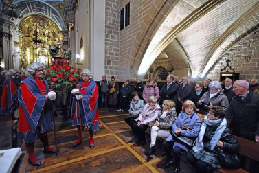 La festividad de San Saturnino ha arrancado con el desfile de Gigantes y Cabezudos