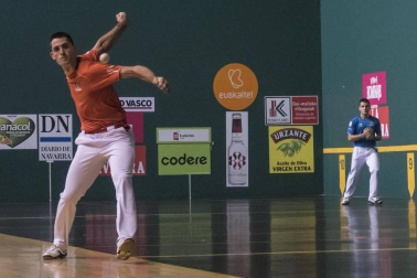 Imágenes del partido entre Olaizola-Albisu y Bengoetxea-Imaz del Parejas 2019