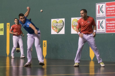 Imágenes del partido entre Olaizola-Albisu y Bengoetxea-Imaz del Parejas 2019