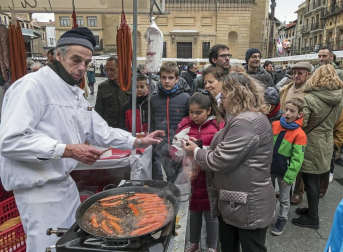 Estella honra a su patrón