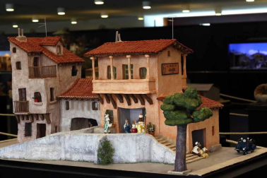 Imágenes de los belenes que forman la exposición de Navidad 2018 en Baluarte.