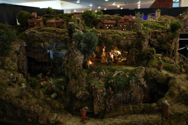 Imágenes de los belenes que forman la exposición de Navidad 2018 en Baluarte.