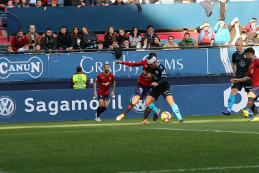 Imágenes del partido del Osasuna Lugo.