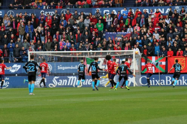 Imágenes del partido del Osasuna Lugo.
