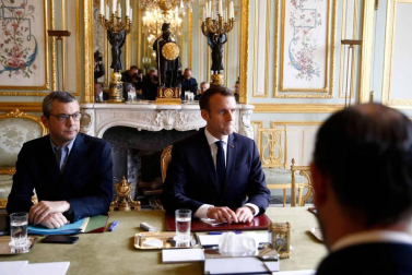 Los 'chalecos amarillos' continúan con los disturbios en la capital francesa