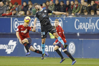 Los jugadores de Osasuna lograron la victoria en la Jornada 16 tras derrotar por la mínima, en el estadio de El Sadar y con un gol de Íñigo Pérez en el minuto 89, al Lugo.