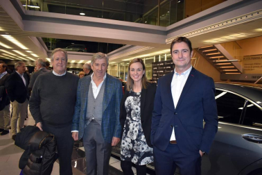 El pasado miércoles 28 de noviembre Radio Marca Navarra organizó, en el concesionario Mercedes Gazpi, la Noche de las Estrellas del Deporte Navarro en la que se hizo entrega de los galardones a los deportistas e instituciones deportivas más destacados por sus valores en el año 2018.