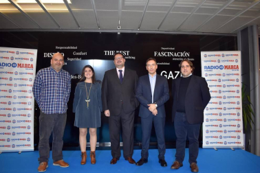 El pasado miércoles 28 de noviembre Radio Marca Navarra organizó, en el concesionario Mercedes Gazpi, la Noche de las Estrellas del Deporte Navarro en la que se hizo entrega de los galardones a los deportistas e instituciones deportivas más destacados por sus valores en el año 2018.