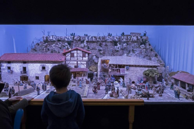 La Asociación de Belenistas de Tierra Estella muestra el fruto de un año de trabajo en la casa de cultura Fray Diego