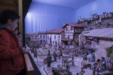 La Asociación de Belenistas de Tierra Estella muestra el fruto de un año de trabajo en la casa de cultura Fray Diego