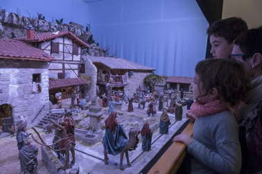 La Asociación de Belenistas de Tierra Estella muestra el fruto de un año de trabajo en la casa de cultura Fray Diego